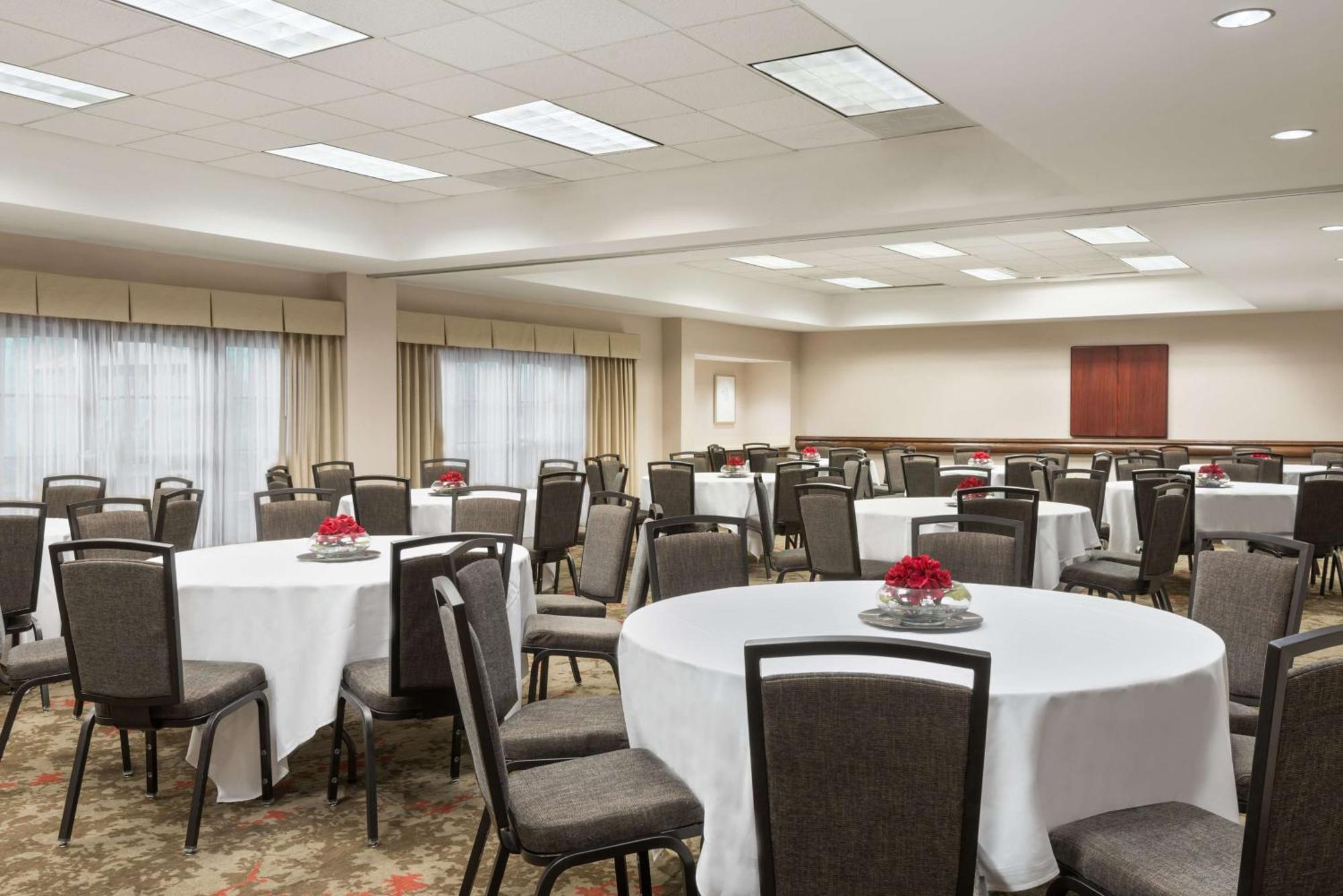 Homewood Suites By Hilton Raleigh/Crabtree Valley Kültér fotó